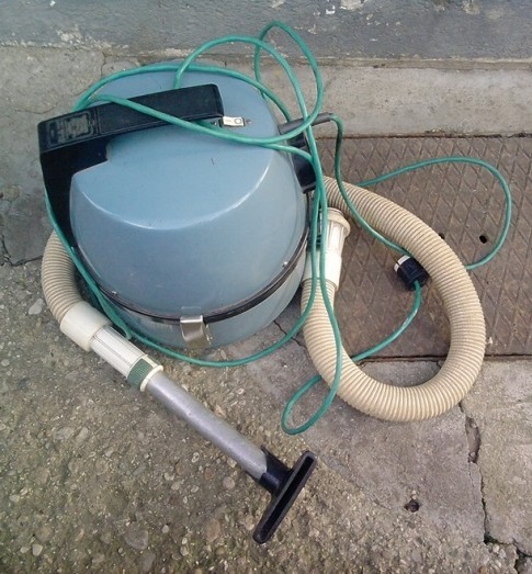 Vand Calculator, vreau pareri. Multumesc :) Vand Calculator, vreau pareri. Multumesc :)