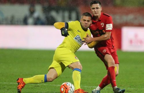 Dinamo - Steaua in semifinalele Cupei Romaniei Dinamo - Steaua in semifinalele Cupei Romaniei