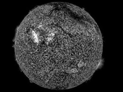 Pamantul ar putea fi lovit de un tsunami solar! Pamantul ar putea fi lovit de un tsunami solar!