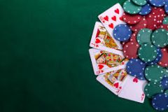 Poker ED 2 - Doua perechi !